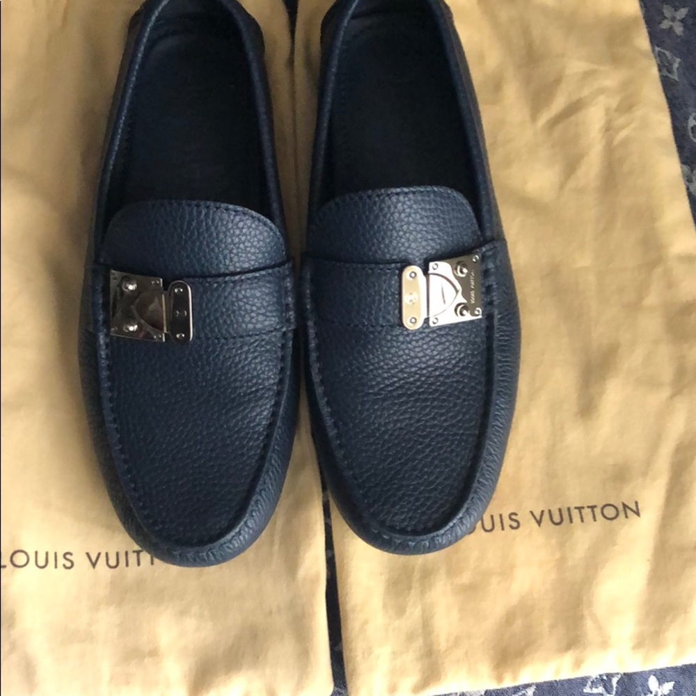 Louie v loafers